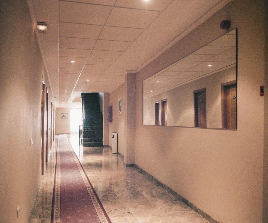 Hotel Isabel Almussafes Ngoại thất bức ảnh